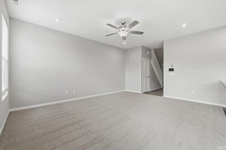 3591 Canal Square Dr in New Haven, IN - Building Photo - Building Photo