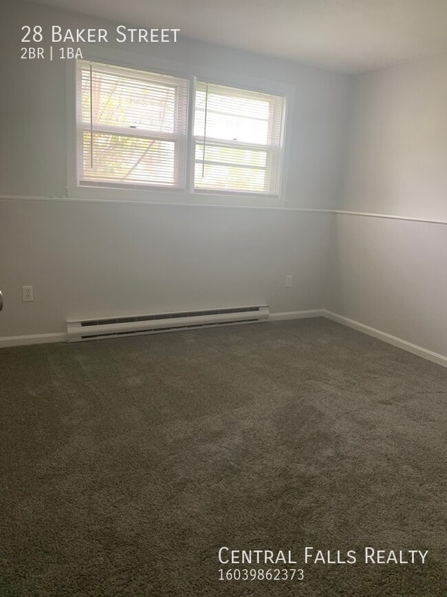 28 Baker St in Dover, NH - Building Photo - Building Photo