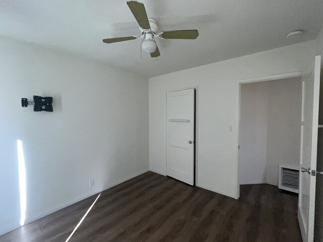 5616 Kinston Ave, Unit 2
