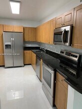 401 69th St, Unit #1401 in Miami, FL - Building Photo - Building Photo