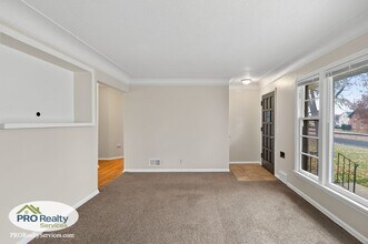 418 2nd Ave E in Shakopee, MN - Building Photo - Building Photo