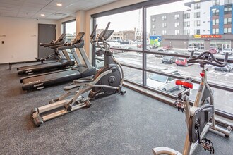 The Arch in Fargo, ND - Foto de edificio - Interior Photo