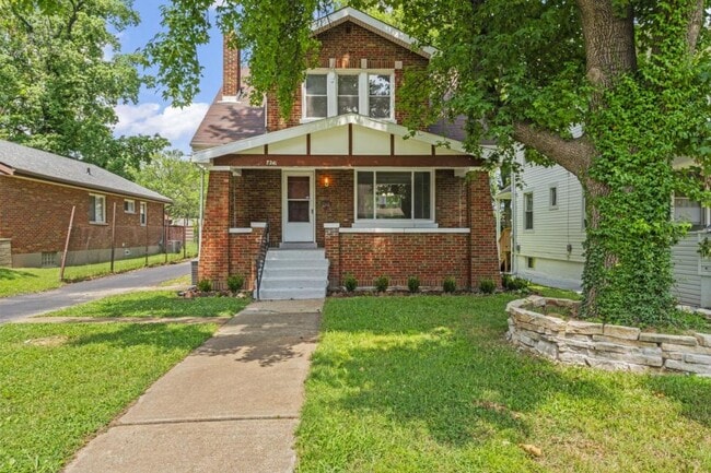 property at 7241 St Andrews Pl