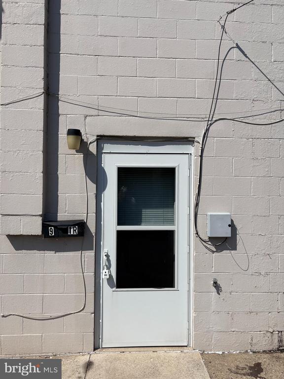 9 N Church St in Mohnton, PA - Building Photo - Building Photo