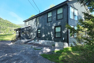 47 Maple ave in Hunter, NY - Building Photo - Building Photo