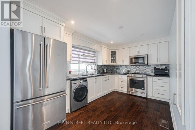 18166 Leslie St in East Gwillimbury, ON - Building Photo - Building Photo