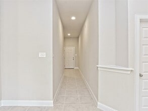 8116 Bronco Ln in Lago Vista, TX - Building Photo - Building Photo