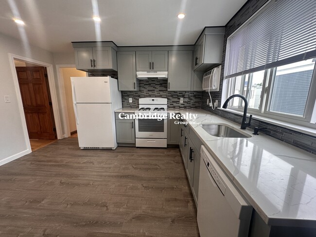251 Elm St, Unit 3T