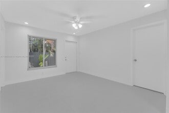 1428 NE 2nd Ave in Fort Lauderdale, FL - Foto de edificio - Building Photo