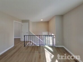 1006 De La Vista Pl in Colorado Springs, CO - Building Photo - Building Photo