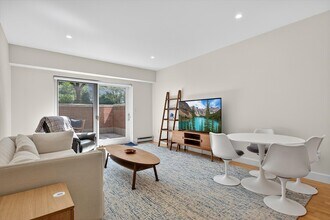 10 Bowdoin St in Boston, MA - Building Photo - Building Photo