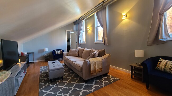 property at 2903 Wisconsin Ave
