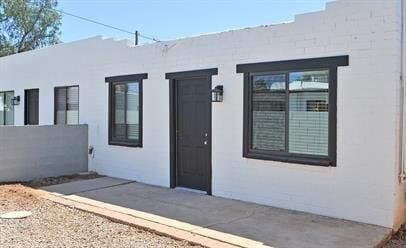 property at 3841 N Park Ave