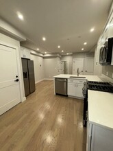 171 Allston St, Unit 4 in Boston, MA - Building Photo - Building Photo