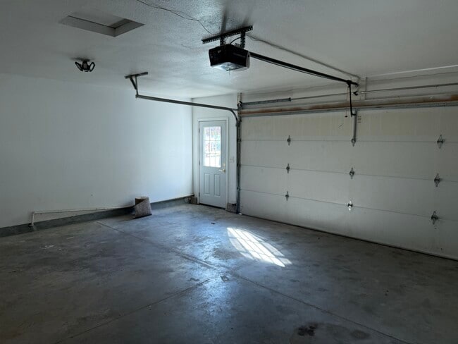 805 4th St in Nevada, IA - Foto de edificio - Building Photo