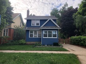 944 E Mifflin St in Madison, WI - Building Photo