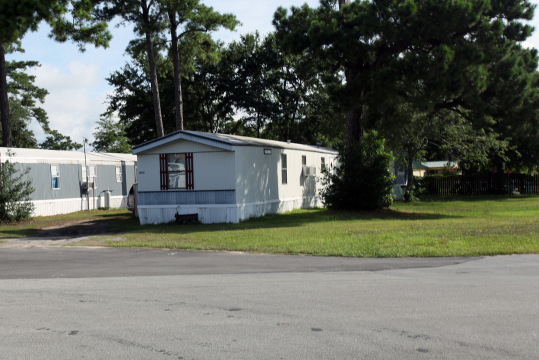 204 Main St in Holly Ridge, NC - Building Photo