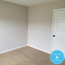 27 Manito Pl in Clayton, NC - Foto de edificio - Building Photo