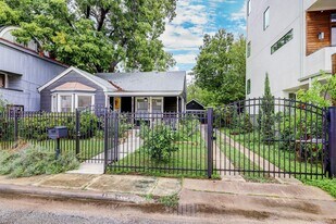 610 Oakley St in Houston, TX - Building Photo