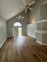4007 Mimosa View Dr in Louisville, KY - Building Photo - Building Photo