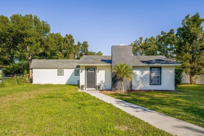 2233 E Kaley Ave in Orlando, FL - Building Photo - Building Photo