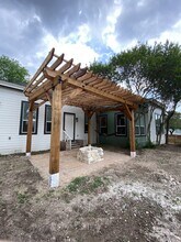 525 S 10th St in Waco, TX - Building Photo - Building Photo