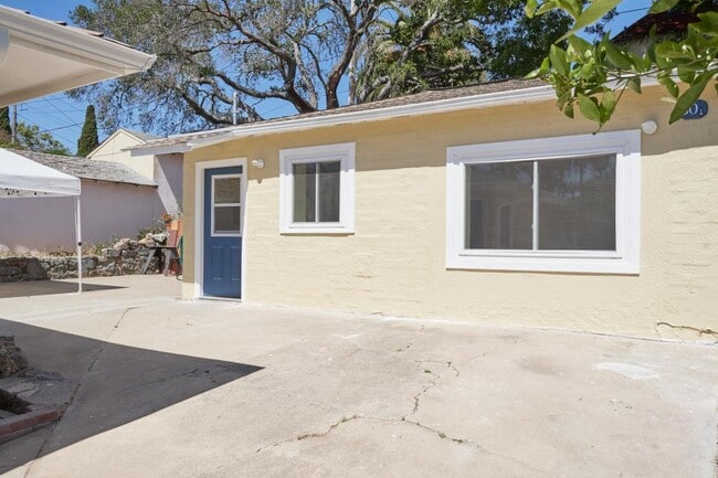 60 Broad St, Unit 60 - 60A in San Luis Obispo, CA - Building Photo - Building Photo