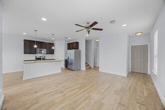 521 High Tech Dr in Georgetown, TX - Building Photo - Building Photo