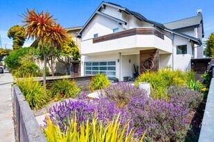 112 Eucalyptus Ave in Santa Cruz, CA - Building Photo