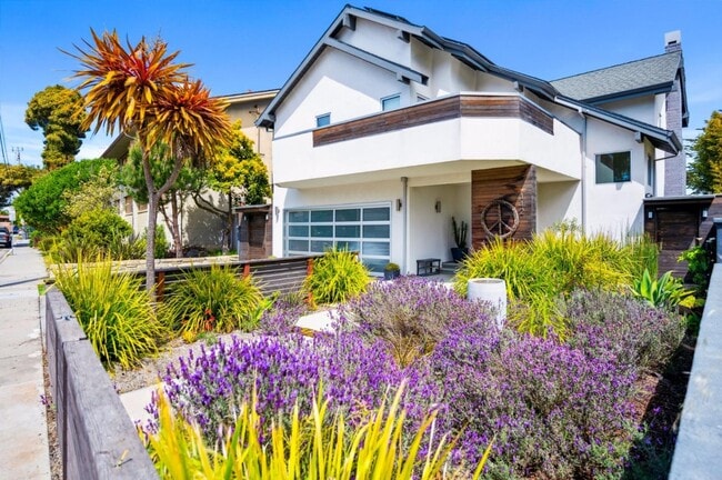 property at 112 Eucalyptus Ave