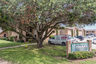 Indiana Crossing in Graham, TX - Foto de edificio - Building Photo
