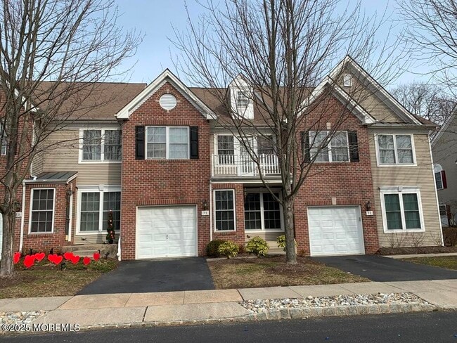 property at 35 Ironwood Ct