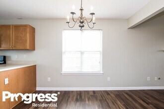 311 Bainbridge Cir in Dallas, GA - Foto de edificio - Building Photo