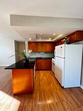 2077 N Ginger Creek Cir in Palatine, IL - Building Photo - Building Photo