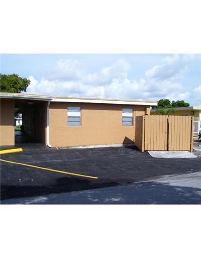 701 NW 7th Ave in Hallandale Beach, FL - Building Photo - Building Photo