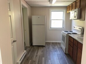 362 Furnace St in Elyria, OH - Building Photo - Building Photo