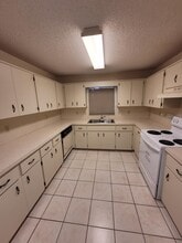 8530 SW 90th St in Ocala, FL - Building Photo - Building Photo