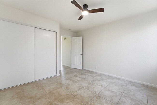 12621 Lindo Ln, Unit A in Lakeside, CA - Foto de edificio - Building Photo