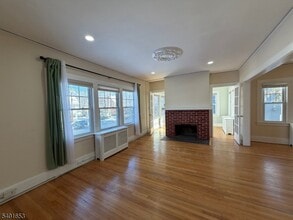63 Watchung Ave in Montclair, NJ - Building Photo - Building Photo