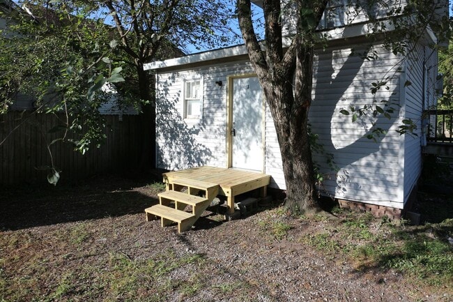 property at 7 N Oneil St