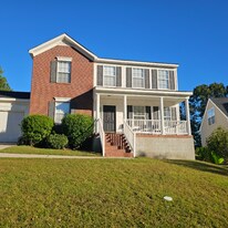 205 Killian Green Dr in Columbia, SC - Building Photo