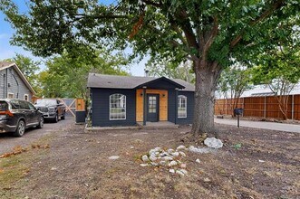 1404 N Bradley St in McKinney, TX - Building Photo - Building Photo