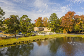 Woodcrest in Augusta, GA - Building Photo - Building Photo