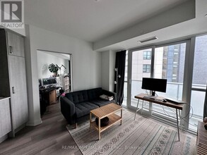 77 Mutual St in Toronto, ON - Building Photo - Building Photo