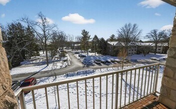 419 Drummers Ln in Wayne, PA - Building Photo - Building Photo