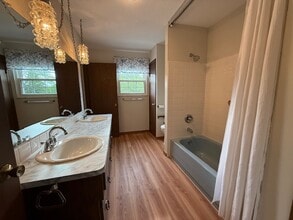 465 Calverton Pl in Brunswick, OH - Building Photo - Building Photo