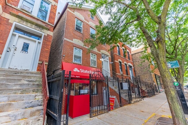 1631 W 18th St in Chicago, IL - Building Photo - Building Photo