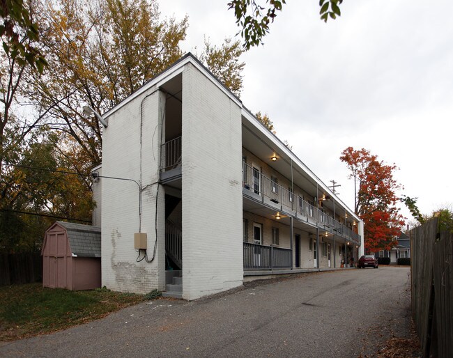 The Pearl Apartments in Ypsilanti, MI - Building Photo - Building Photo