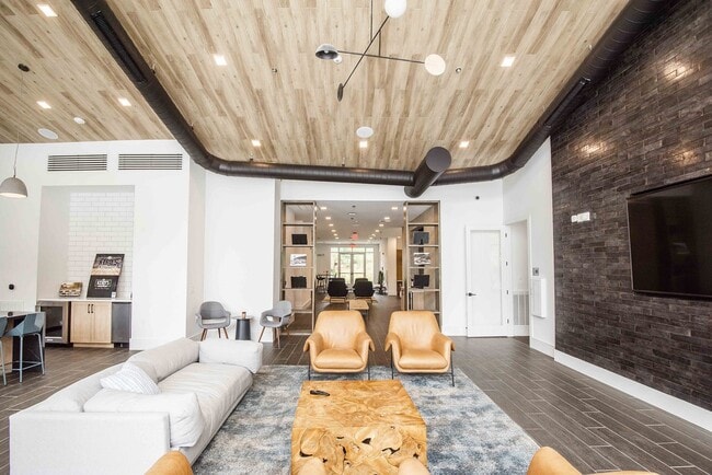 Flagship Kerns in Knoxville, TN - Foto de edificio - Building Photo