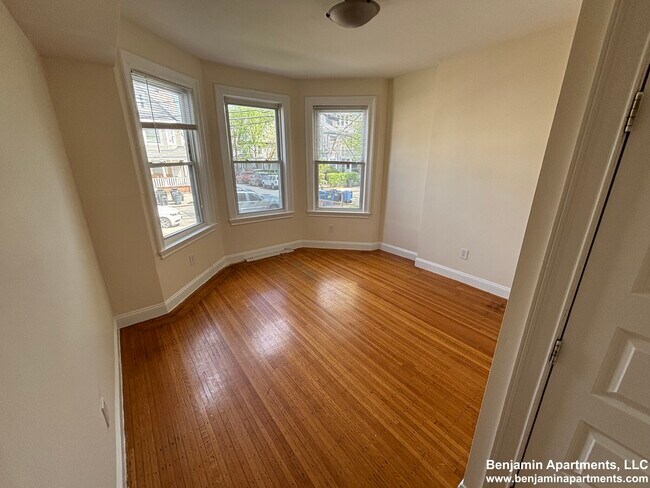 41 Ashford St, Unit 41 Ashford St.